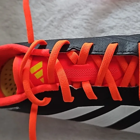Adidas Predator League FG Soccer Cleats