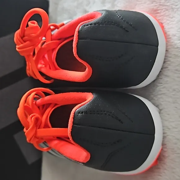 Adidas Predator League FG Soccer Cleats
