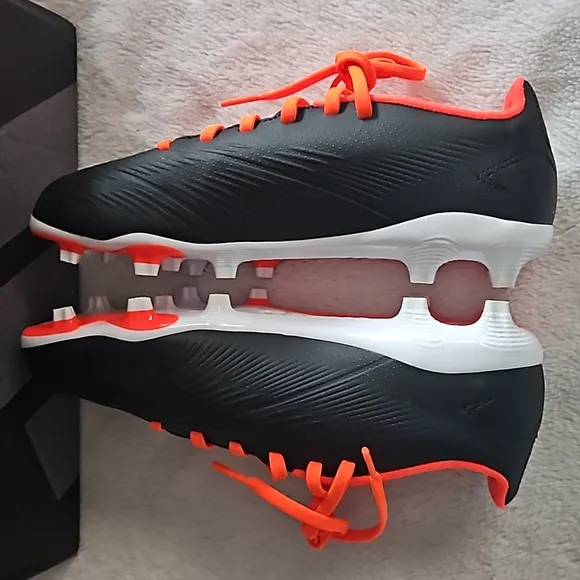 Adidas Predator League FG Soccer Cleats