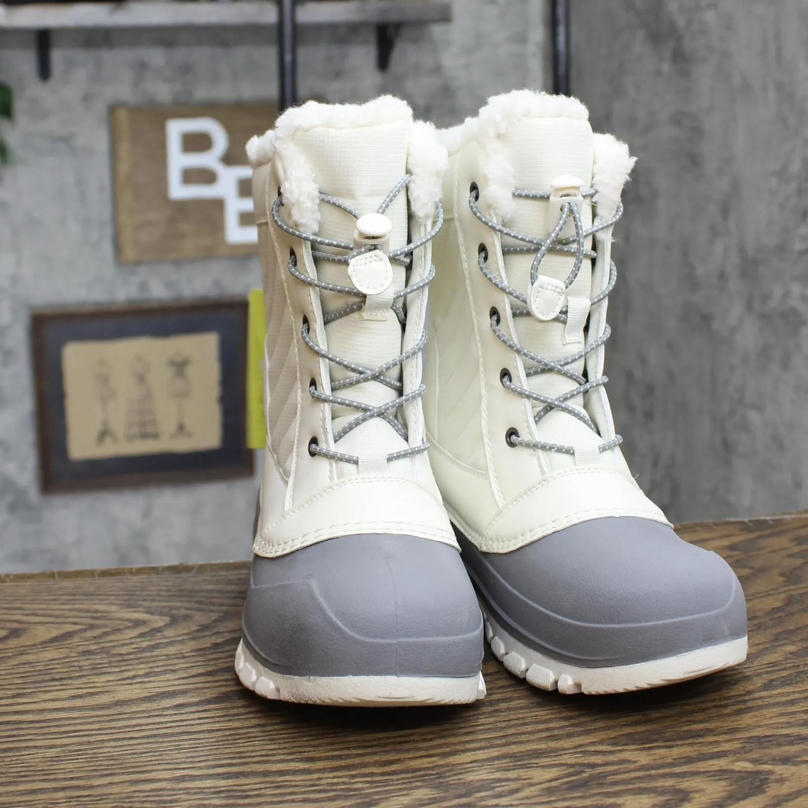 All In Motion Girls Skylar Winter Boots 88236452 Cream / Gray 4