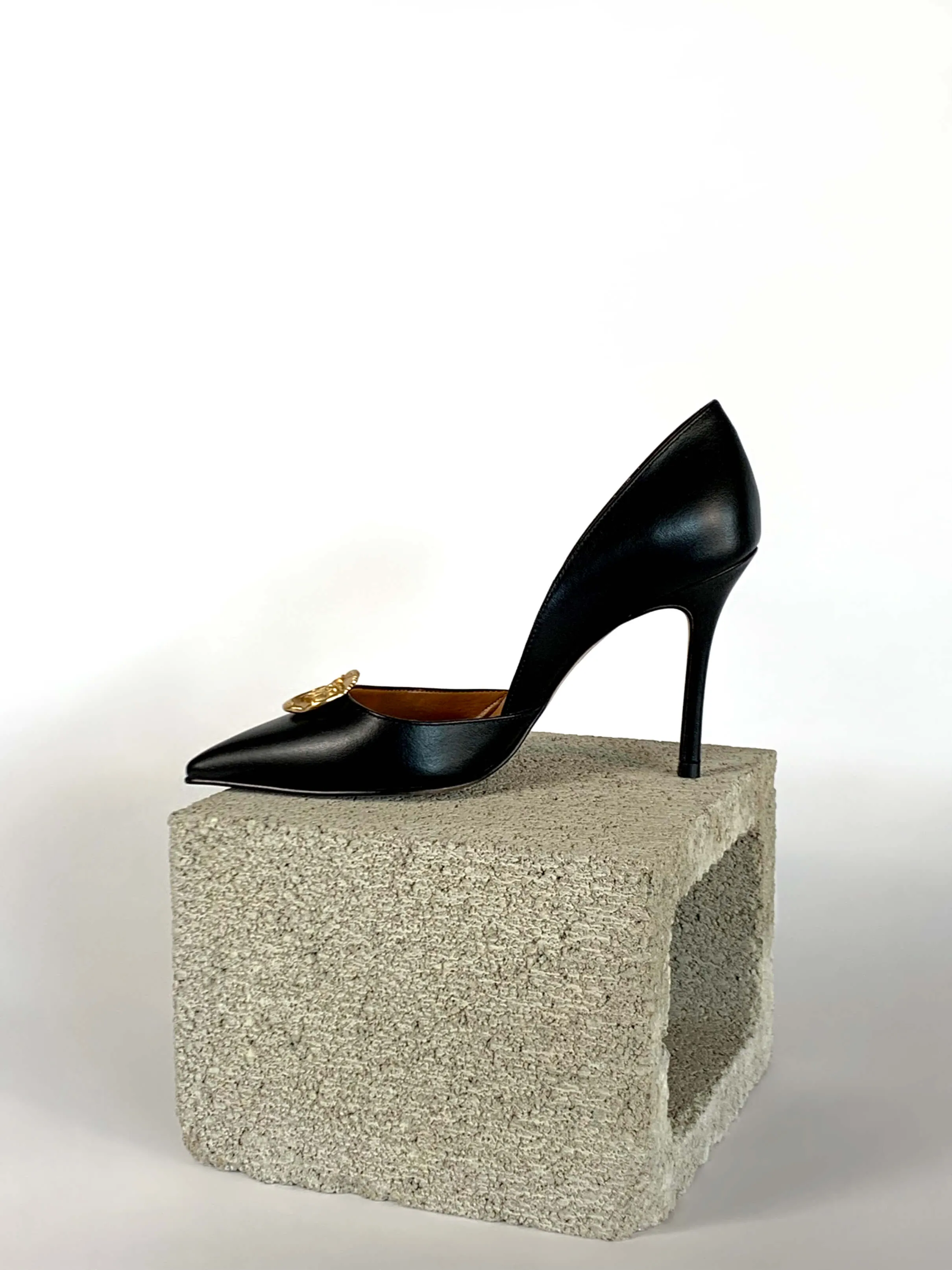 Brigitte - Black