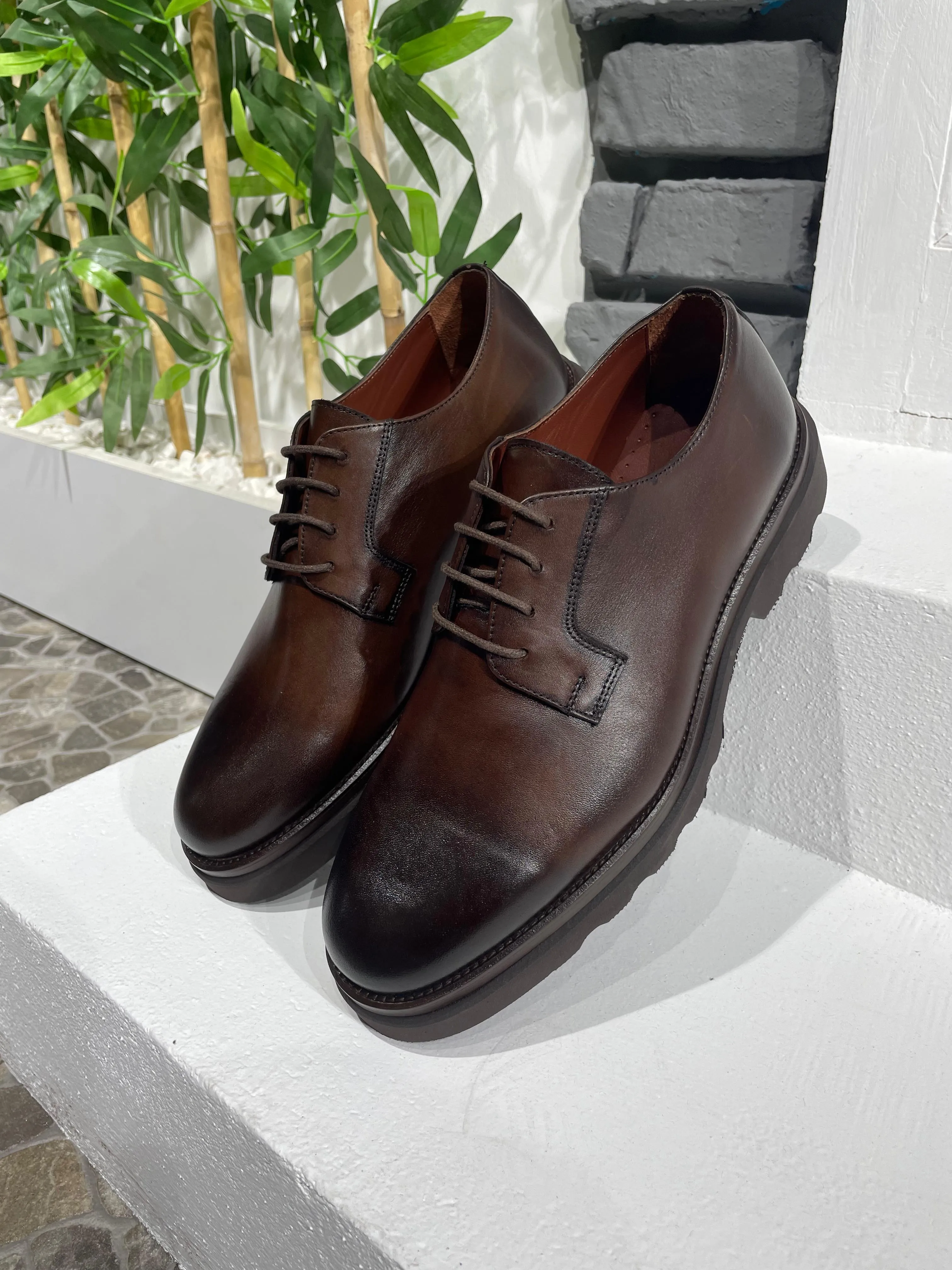 Brown Derby Laces Shoes