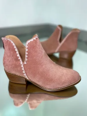 Corkys Spice It Up in Blush Faux Suede