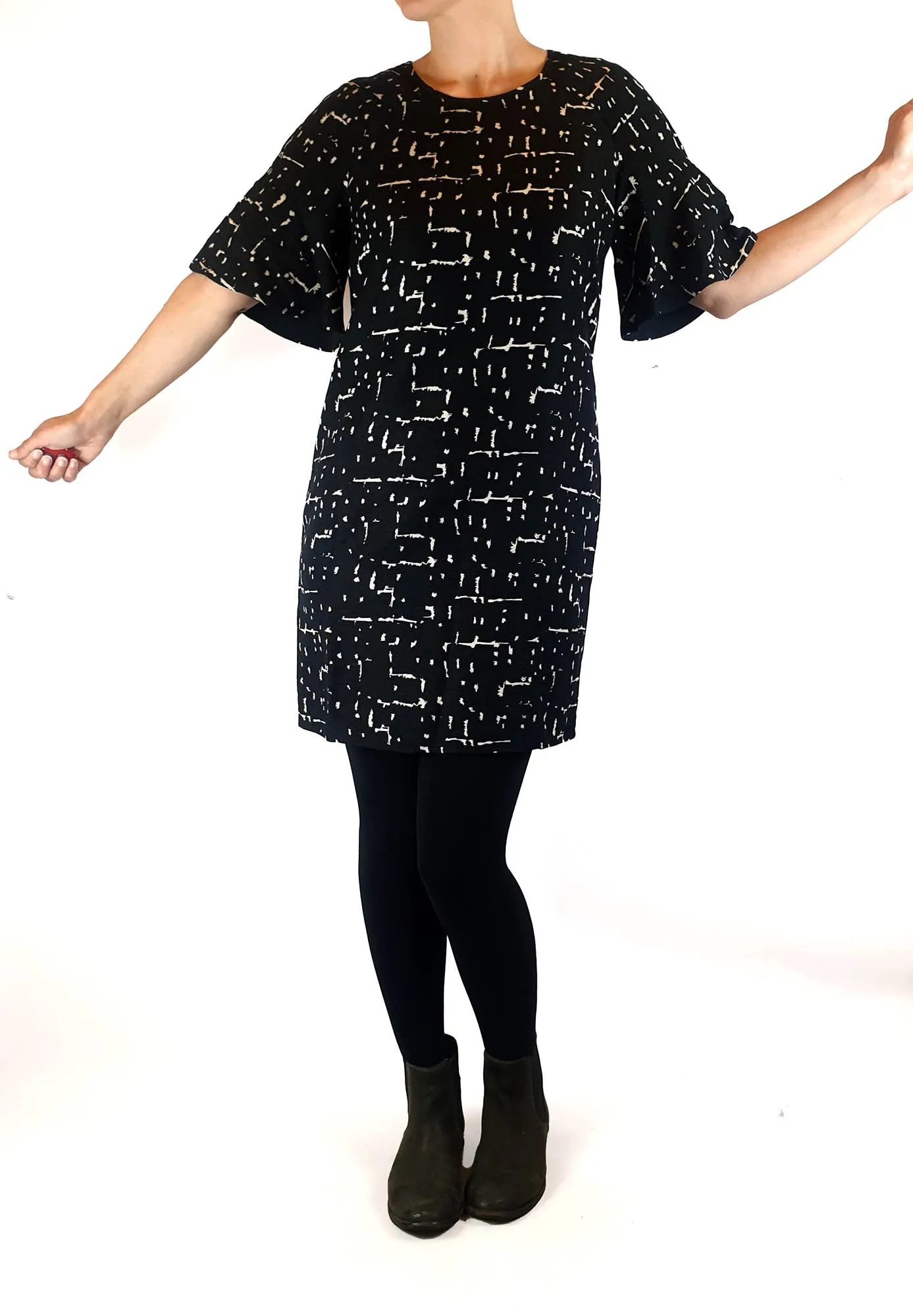 Country Road black print 1/2 sleeve dress size 8