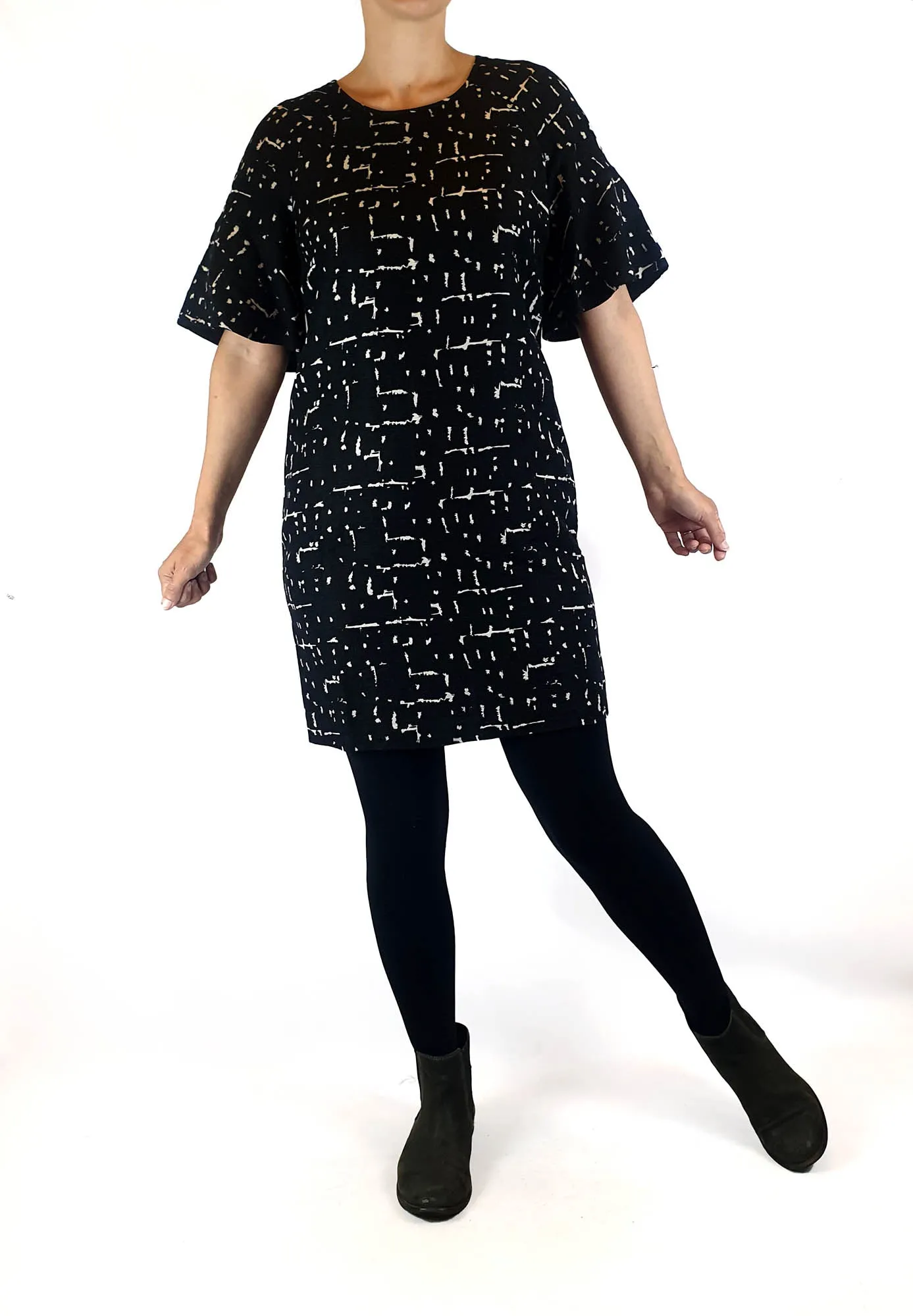Country Road black print 1/2 sleeve dress size 8