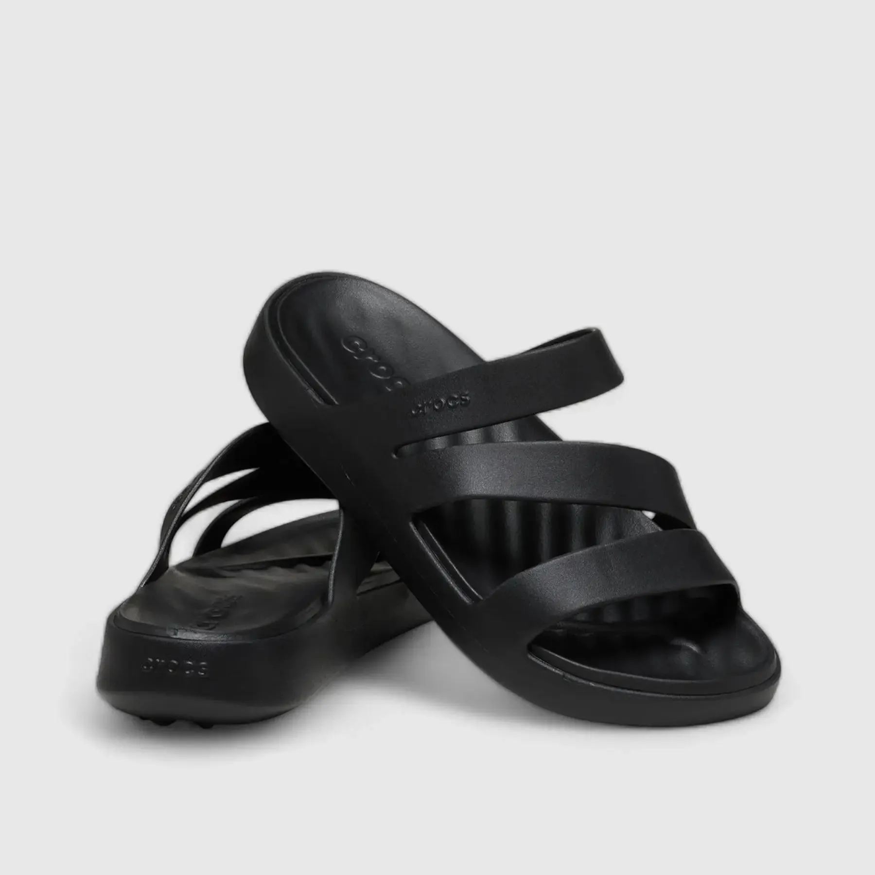 Getaway Strappy Black 209587