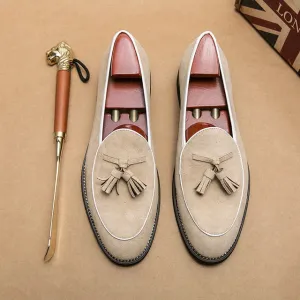 Italienische Luxusmarke Wildleder Herren Quasten Design Loafers