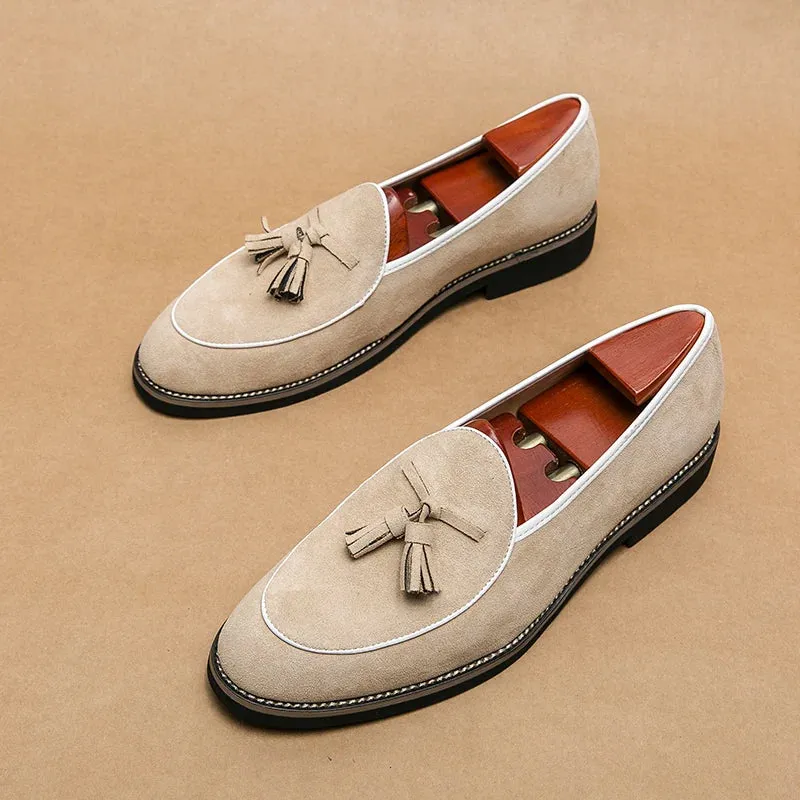 Italienische Luxusmarke Wildleder Herren Quasten Design Loafers