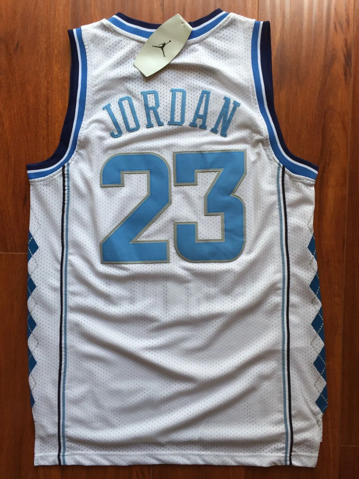Men 23 Michael Jordan Jersey White North Carolina Fanatics Swingman