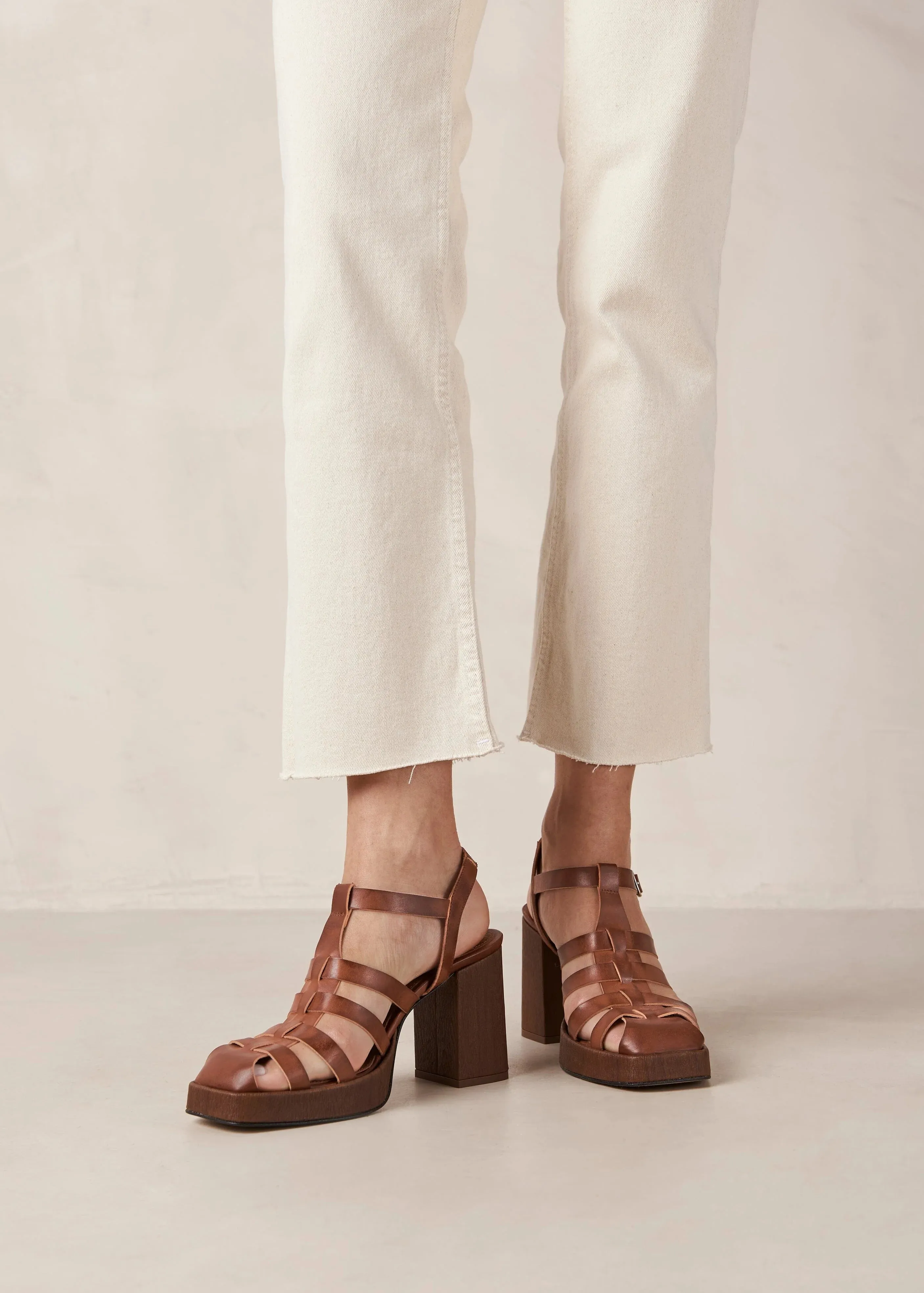 Mya Vegan Tan Leather Sandals