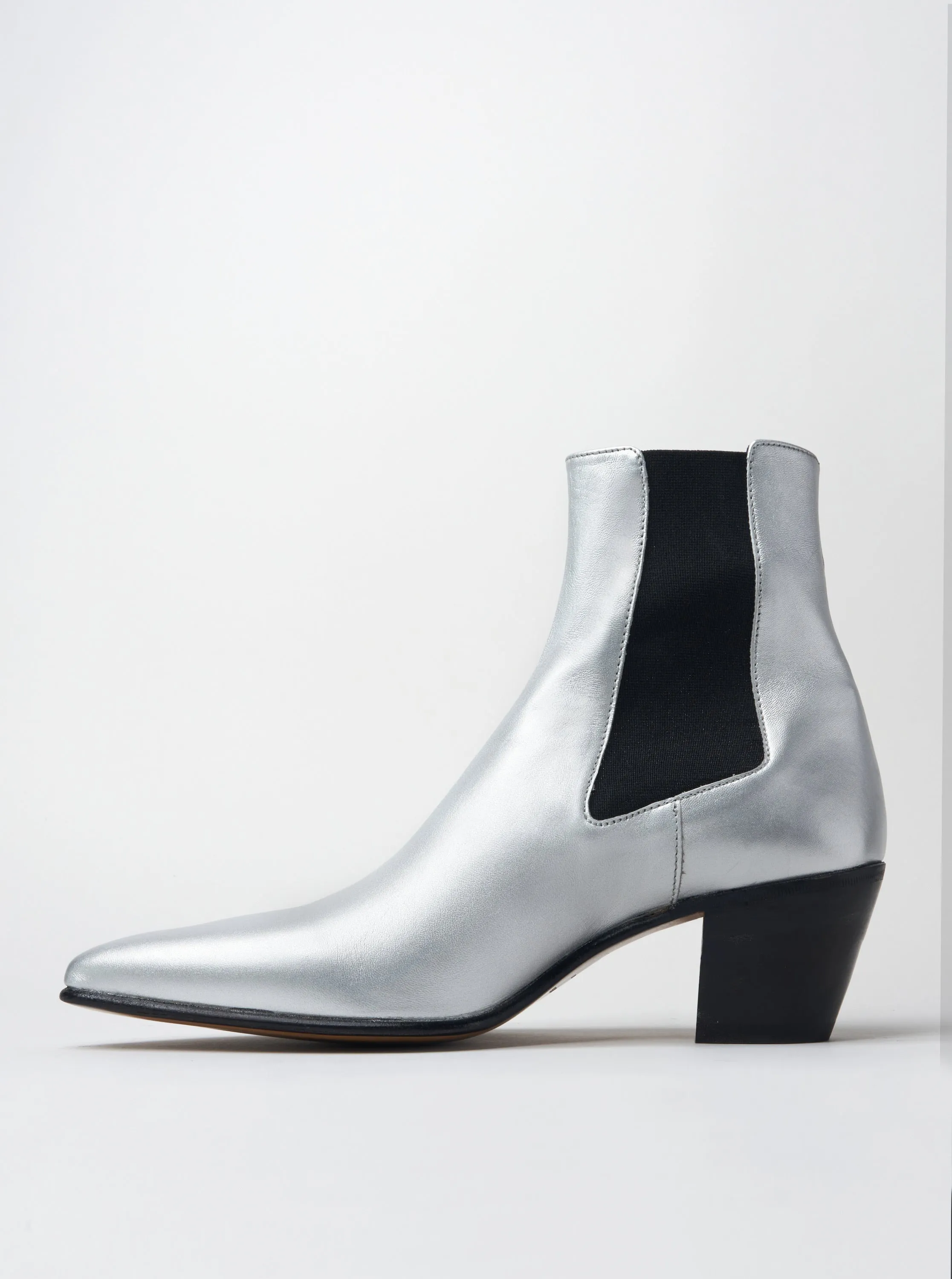 NICO 60MM CHELSEA BOOT IN SILVER CALFSKIN
