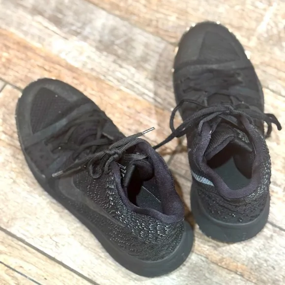 Nike Kyrie 3. - Black Marble​