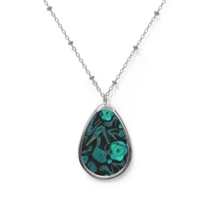 Oval Necklace 'Green crystals shoes'