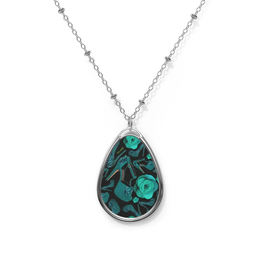 Oval Necklace 'Green crystals shoes'