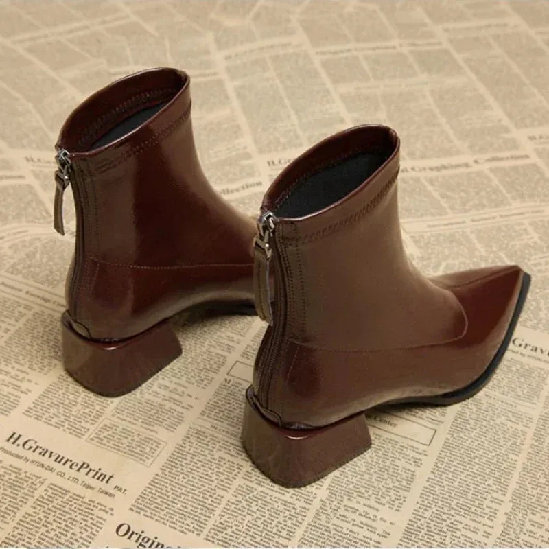 Pointed-Toe Ankle Boots | Sleek & Elegant | Versatile Style