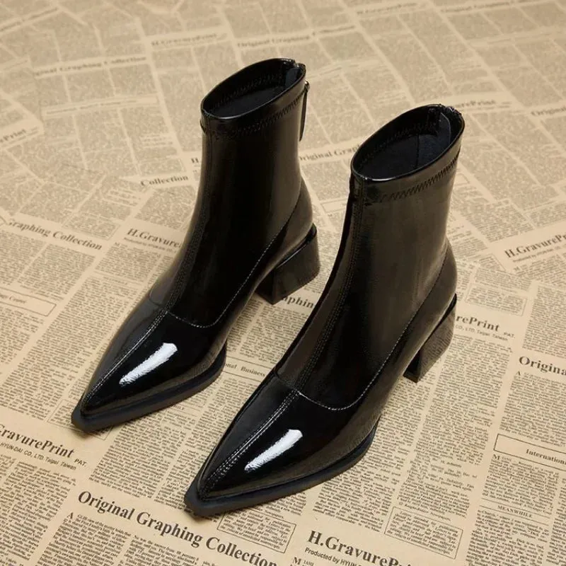 Pointed-Toe Ankle Boots | Sleek & Elegant | Versatile Style