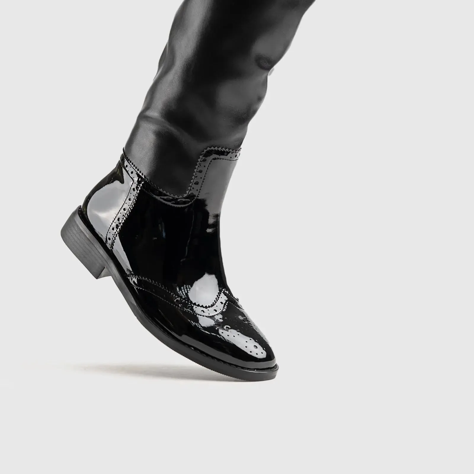 Statement Rider Boot Black Car031